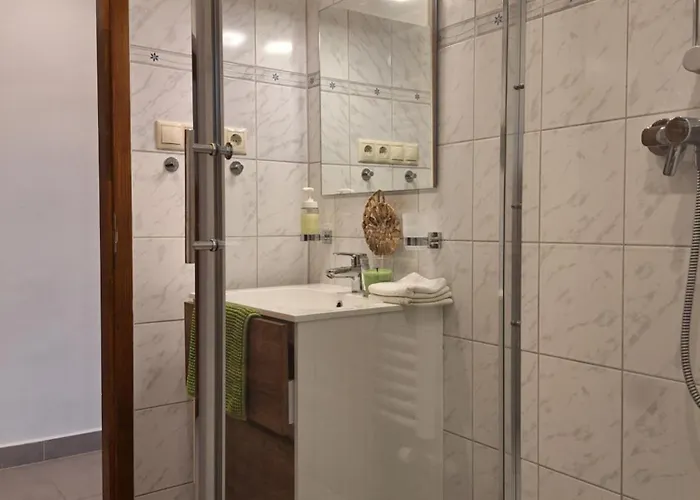 Cristal דירה שיופוק